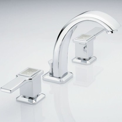 THG M?tropolis ? manettes cristal clair Смеситель для раковины, на 3 отв., цвет: хром/прозрачный хрусталь