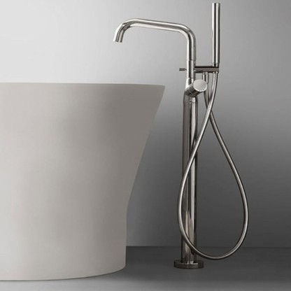 Agape Square Напольный смеситель для ванны, с ручным душем и шлангом, цвет: полированная сталь