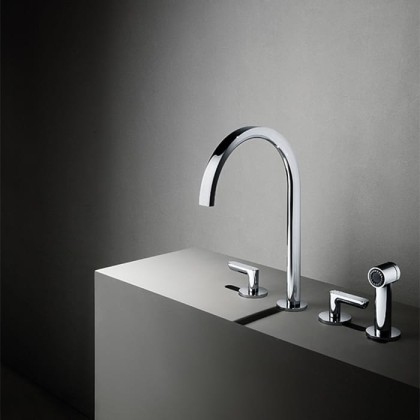 Fantini Icona Deco Смеситель для кухни, 4 отв, без донного клапана, излив 215мм, с ручн душем, цвет: хром