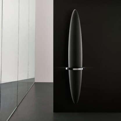 Antrax Blade Полотенцесушитель электрический 25x170H см, цвет: черный матовый