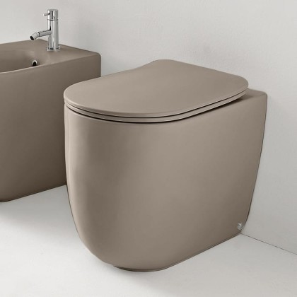 Kerasan Nolita Унитаз безободковый пристенный 55х35 см, с креплениями WB5N, цвет: Коричневый орех