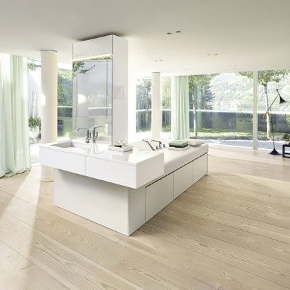 BURGBAD RC40 Композиция №2 155х260х220см, ванна со сливом-переливом, 3 ящика, подушка из белой искусств кожи, раков с 1 ящиком, зерк шкаф, подвесной, цвет: белый