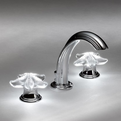 THG Oceania Смеситель для раковины на 3 отверстия, ручки с подсветкой, с донным клапаном, цвет: хром