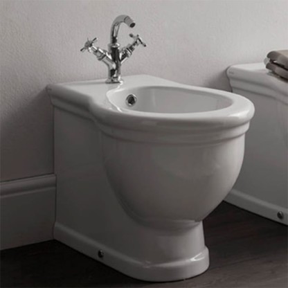 Globo Paestum Биде напольное пристенное 57х38см с 3 отв. под смеситель, с комплектом креплений, цвет: белый