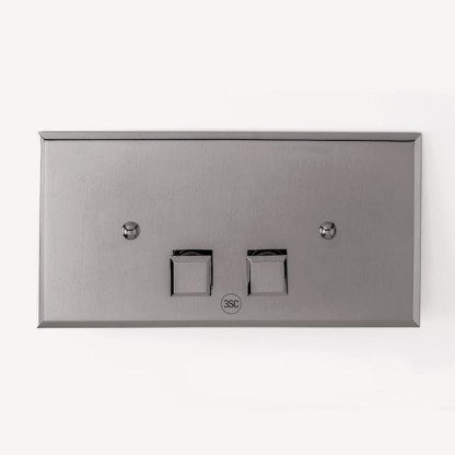 3SC SQUARE pLAQUE Клавиша смыва для бачков Geberit UP320/720, 33x2,5xh17, материал: латунь, цвет: хром