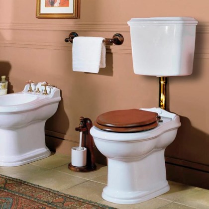 Azzurra Jubilaeum Унитаз напольный 59x40xH42 см, слив в стену, с низким бачком, с механизмом и трубой Kerasan, цвет фурнитуры: золото, цвет: Bianco lucido