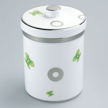 THG CAPUCINE VERT DECOR PLATINE Банка керамическая с крышкой, настольная, декор платина/зеленый, цвет: белый