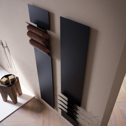 Antrax Flaps Полотенцесушитель электрический 35x171H см, цвет: черный матовый