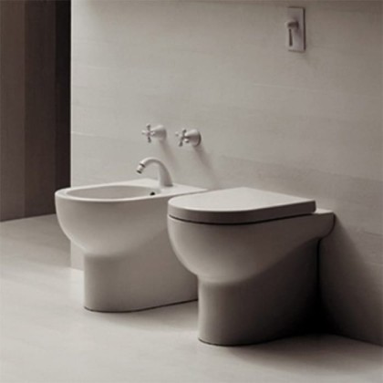 Azzurra Nuvola Mini Унитаз напольный 46x35xH42 см, 3L Water Saving, с креплением VFV, с сиденьем, цвет: Bianco lucido