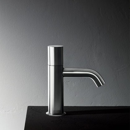 Fantini Nostromo Смеситель для раковины, 1 отверстие, цвет: хром