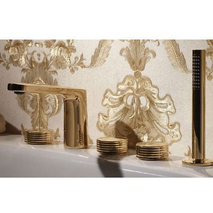 Fima Carlo Frattini Texture Collection Смеситель на борт ванны, на 5 отв., с ручным душем, цвет: золото