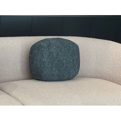 Диванные подушки In Stock MOROSO - PEBBLE RUBBLE SMALL