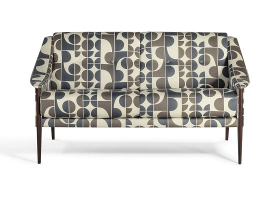 Софа Poltrona Frau DEZZA 24