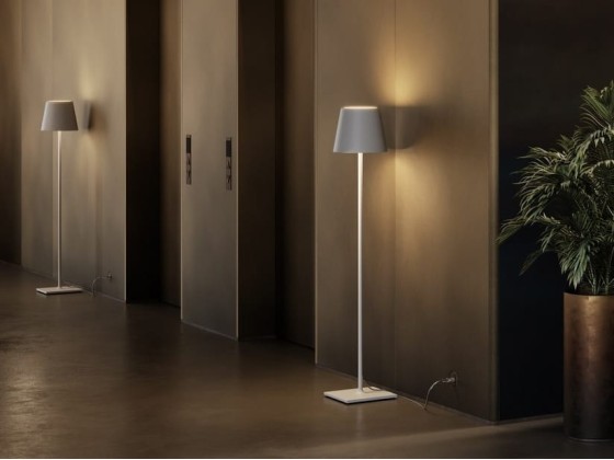 Уличный торшер Zafferano POLDINA230V XXL