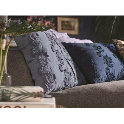 Диванные подушки LA FABBRICA DEL LINO PETALI