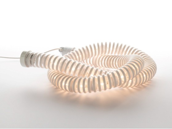 Настольные светильники Artemide BOALUM