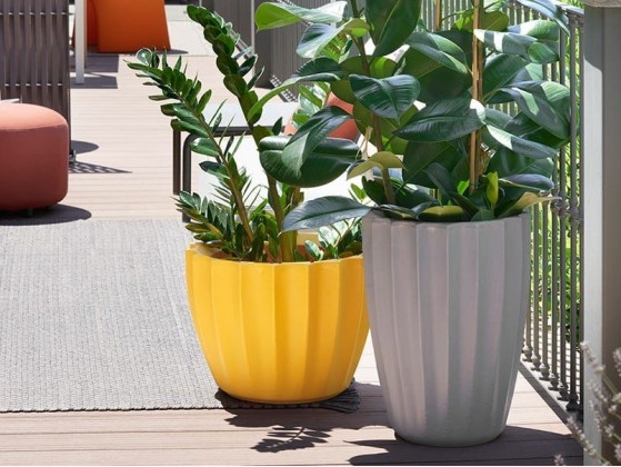 Ваза - кашпо для сада SLIDE STAR