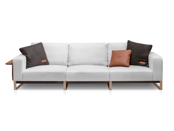 Диван Aston Martin V260