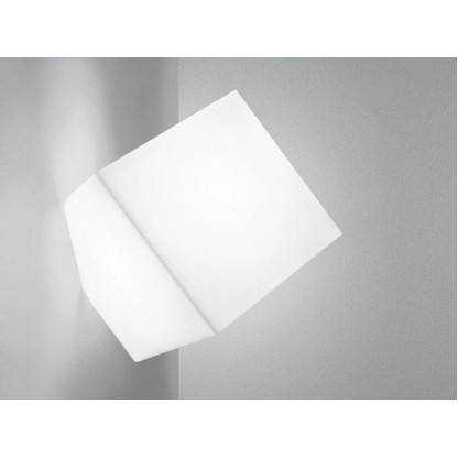 Бра - настенная лампа Artemide EDGE