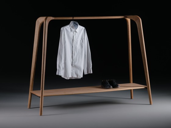 Вешалка для одежды Artisan SWING