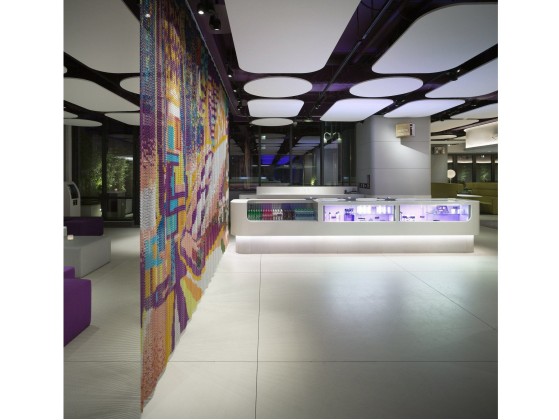 Вышитый бисером занавес Kriskadecor SPACE DIVIDER - STRAIGHT HALL