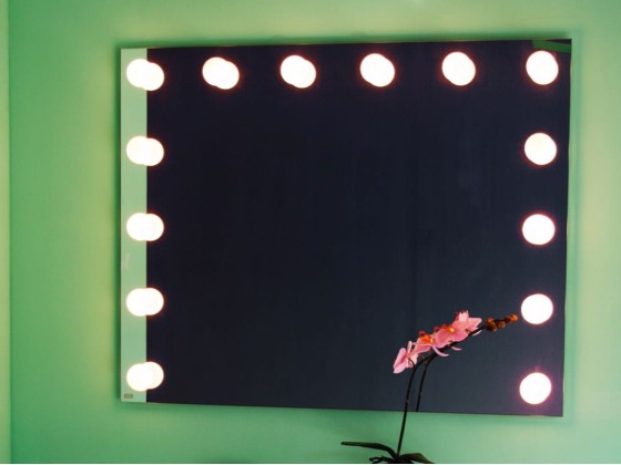 Зеркало для ванной комнаты Top Light BULBLINE