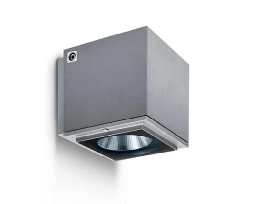 Настеннопотолочные светильники iGuzzini IPRO