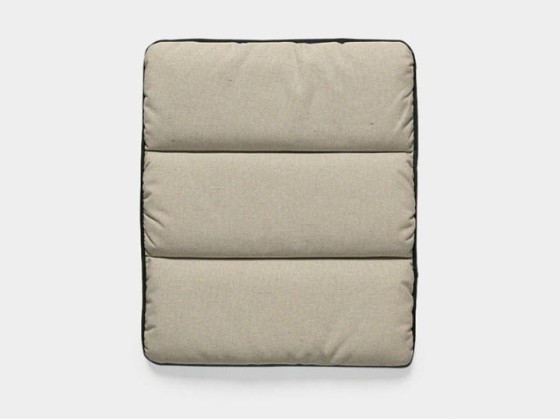 Подушка уличная для мебели Kristalia модель LIPS