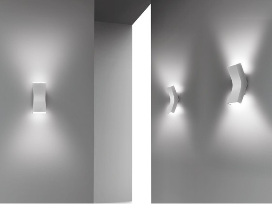 Бра - настенная лампа LedsC4 BEND