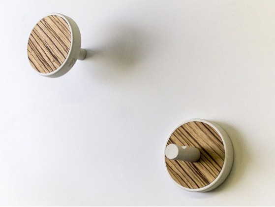 Вешалка LIGNIS® ELITE ZEBRANO