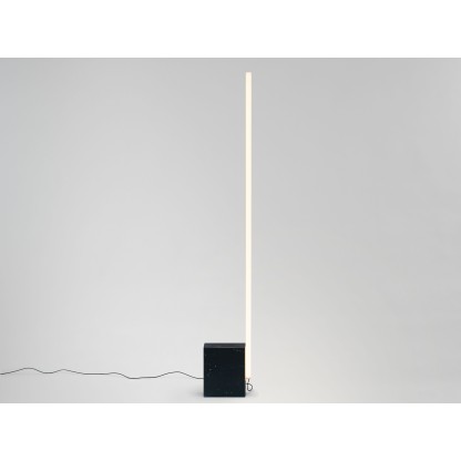 Напольный светильник Michael Anastassiades RELAY 1.6