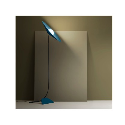 Напольный светильник ZAVA RONIN