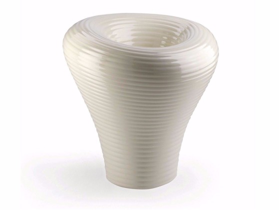 Ваза - кашпо для сада Plust TAMBO