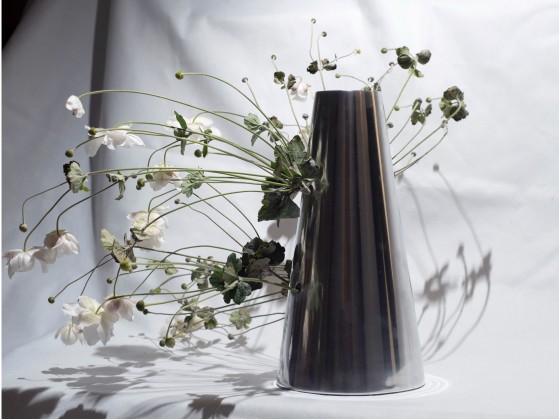Ваза MOVIMENTO C001