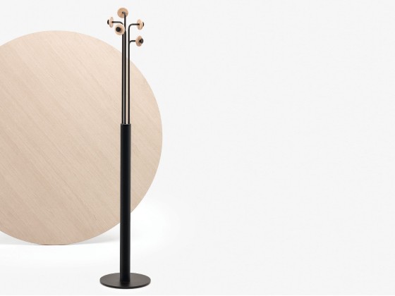 Вешалка Mara LEO