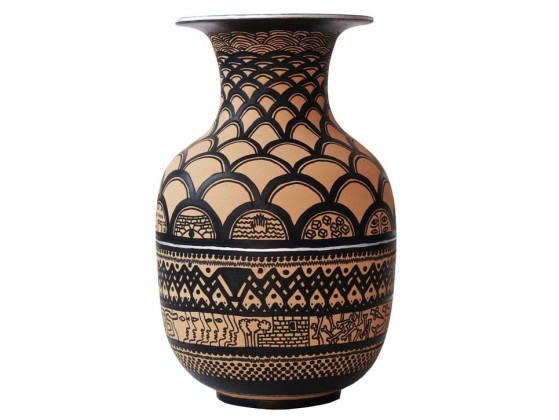 Ваза Kiasmo VEIA III