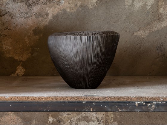 Ваза - кашпо для сада DOMANI ATLANTIS