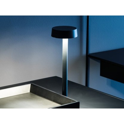 Уличные настольные лампы Adriani e Rossi edizioni FOLLOW ME