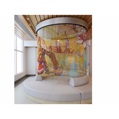 Вышитый бисером занавес Kriskadecor SPACE DIVIDER - CURVED HOTEL