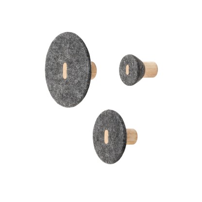 Вешалка для одежды blomus PELA