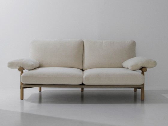 Диван District Eight STILT