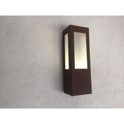 Настеннопотолочные светильники LYX Luminaires AP 011