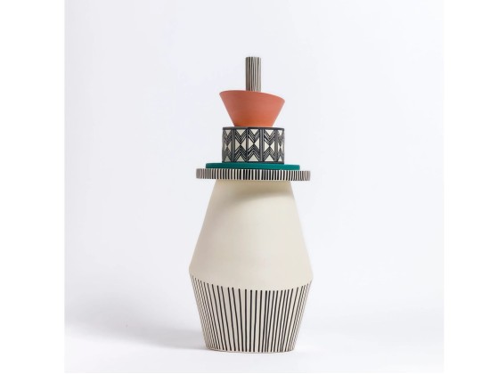 Ваза L'ARTE NEL POZZO SIAMO TUTTI UNO - TOTEM C