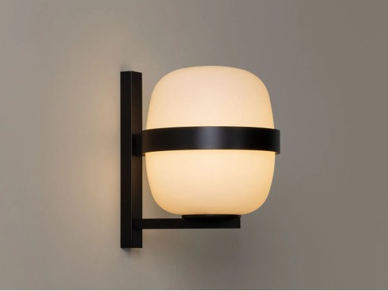 Настеннопотолочные светильники Santa & Cole WALLY CESTITA