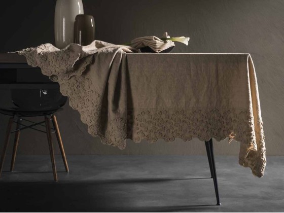 Скатерть LA FABBRICA DEL LINO PRIMULA