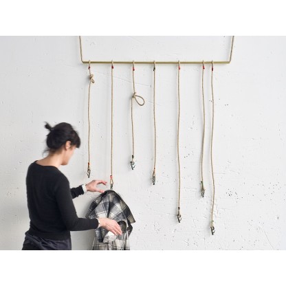 Вешалка для одежды DVELAS GARRUCHO