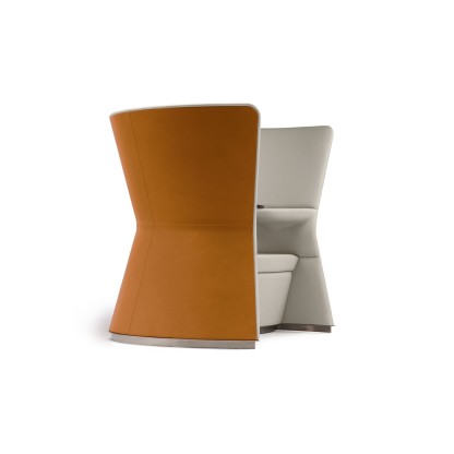 Кресло Poltrona Frau COVE