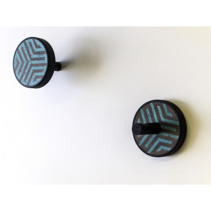 Вешалка LIGNIS® INVERSO ARROW COLORS