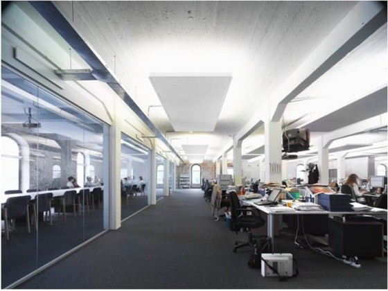 Самонесущие звукоизолирующие подвесные потолки Saint-Gobain ECOPHON Ecophon Focus Edge™ 500