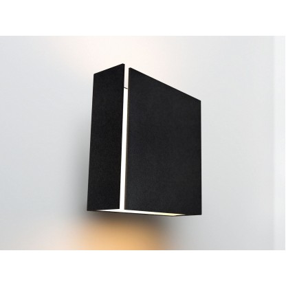 Бра - настенная лампа Modular Lighting Instruments SPLIT